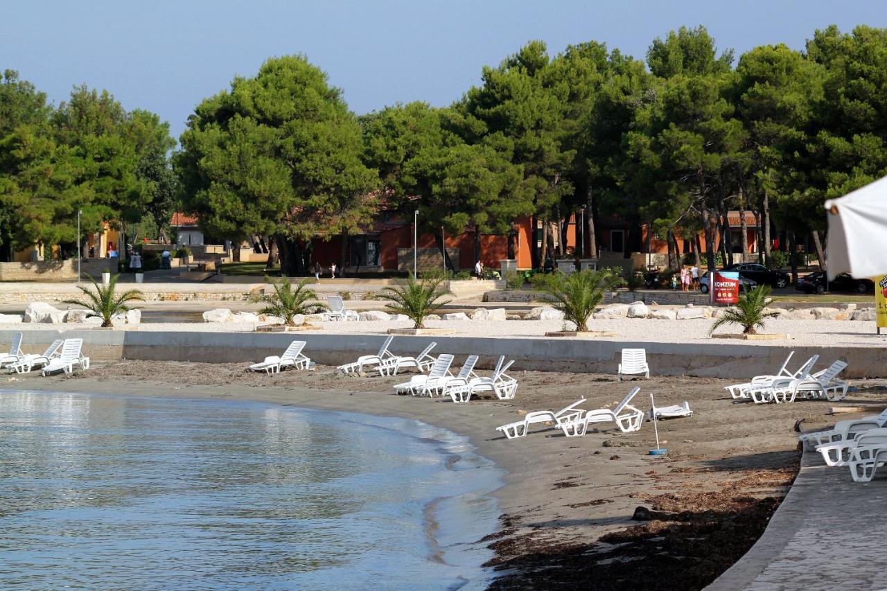 With A Parking Space - 19741 Umag