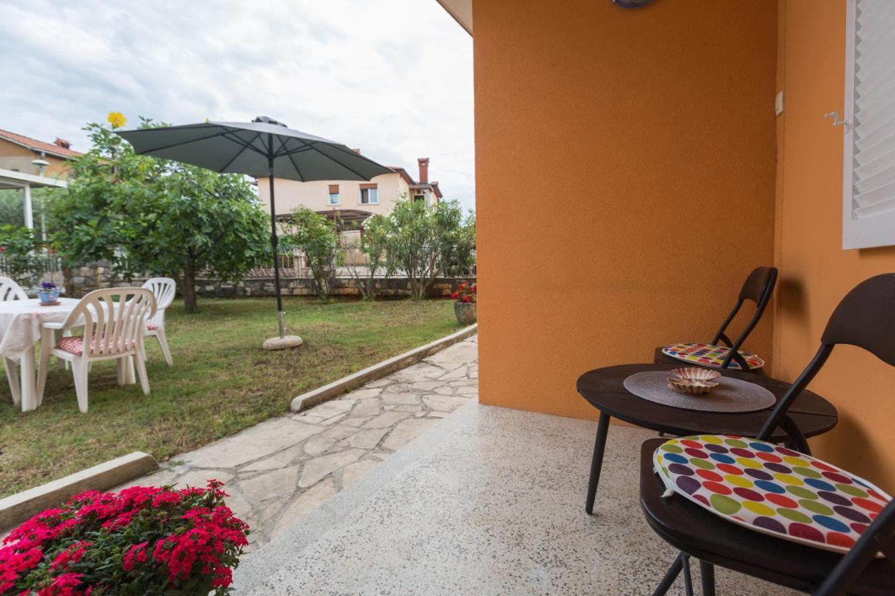 Apartman With A Parking Space - 19741 Umag